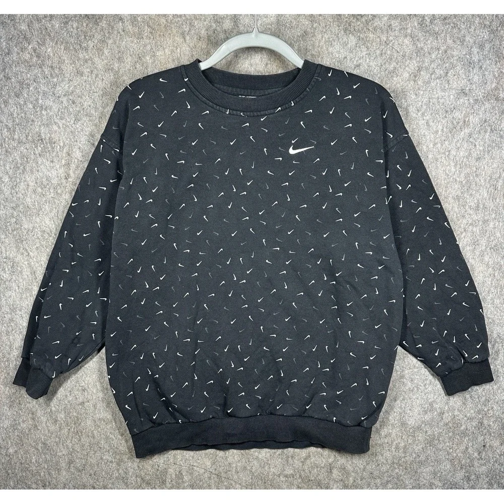 Nike Youth L Club Fleece Oversized Crew Sweatshirt Mini Swoosh Black FD2943 AOP
